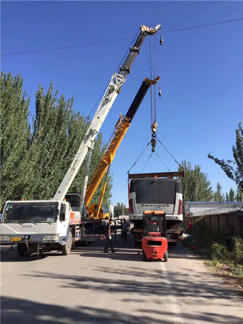 两当县港口集装箱搬运案例